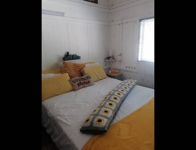 2 BEDROOM HOUSE FOR SALE IN ESCOMBE